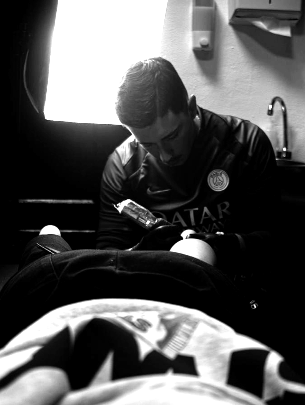 David González, tatuador de New G's Studio